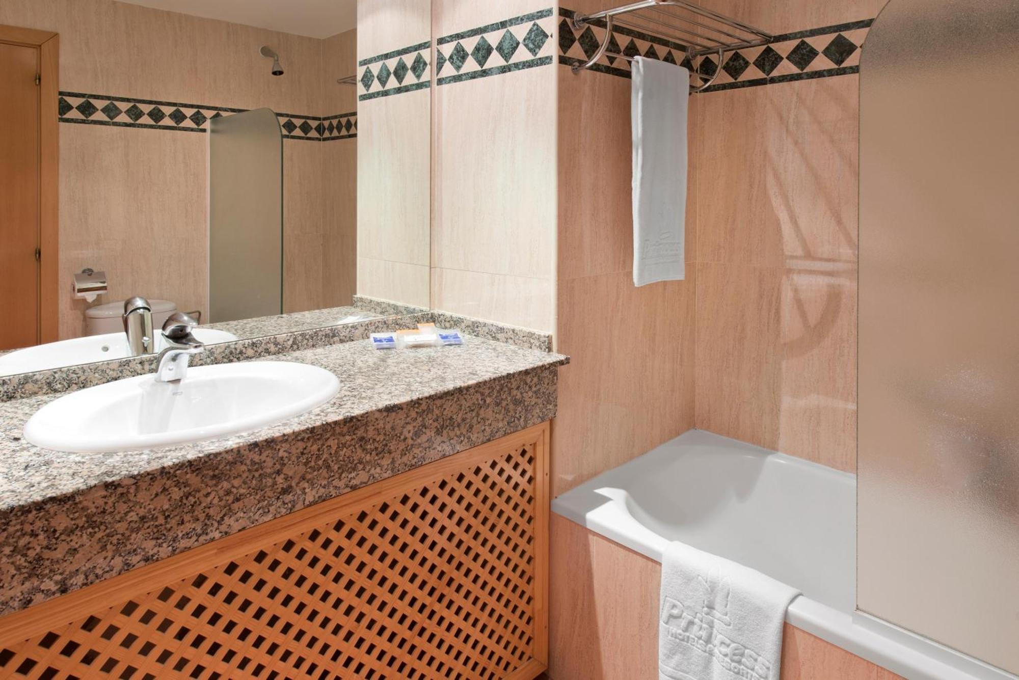 Habitación Familiar Superior